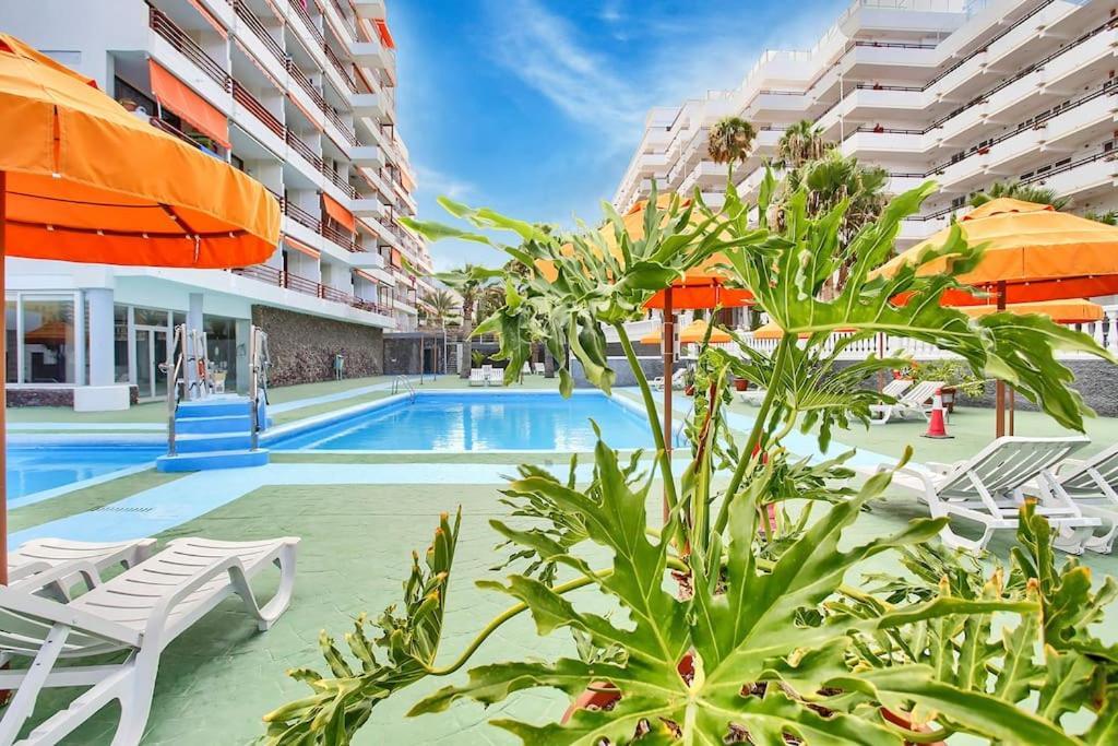 Alexander Apartment Playa De Las Americas Esterno foto