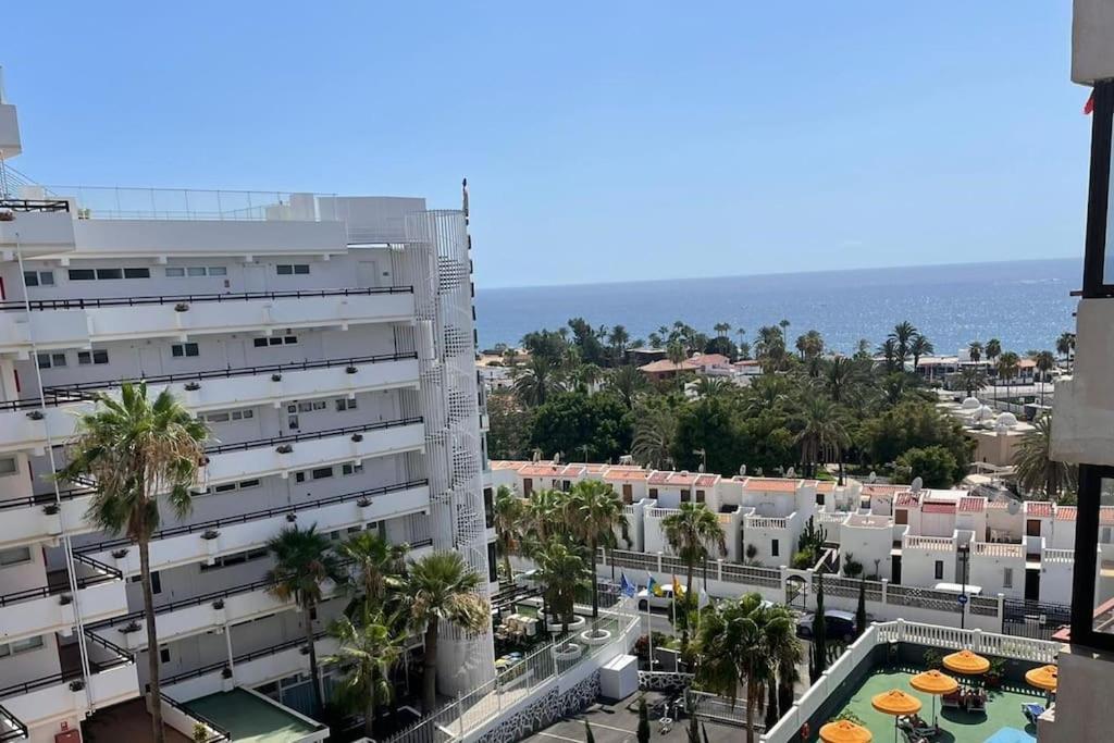 Alexander Apartment Playa De Las Americas Esterno foto
